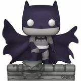 #239  Batman (Hush) - Collectible Figure