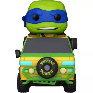 Leo in the Turtle Van image