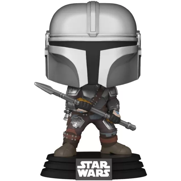 The Mandalorian with Beskar Staff
