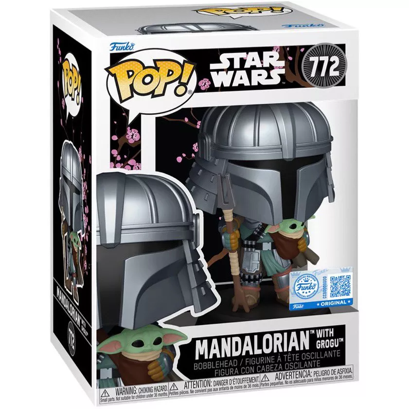 Mandalorian with Grogu Box