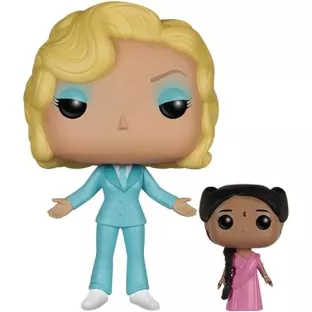 Elsa Mars & Ma Petite